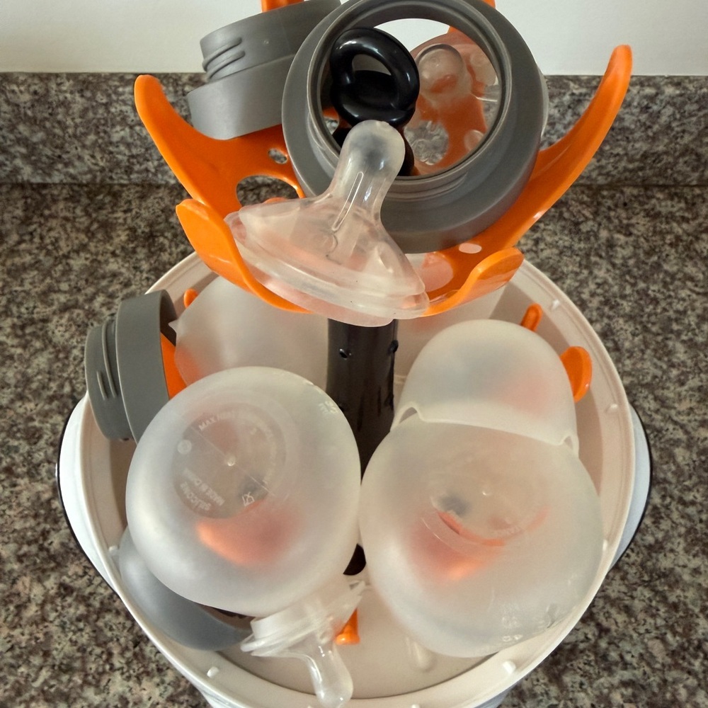 Baby Brezza Baby Bottle Sterilizer and Warmer - White and Orange - Picture 3 of 4
